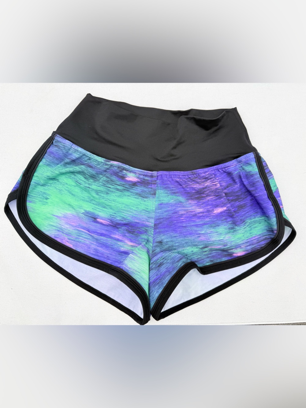 lululemon athletica Womens Athletic Shorts in Black and Purple-Green Print